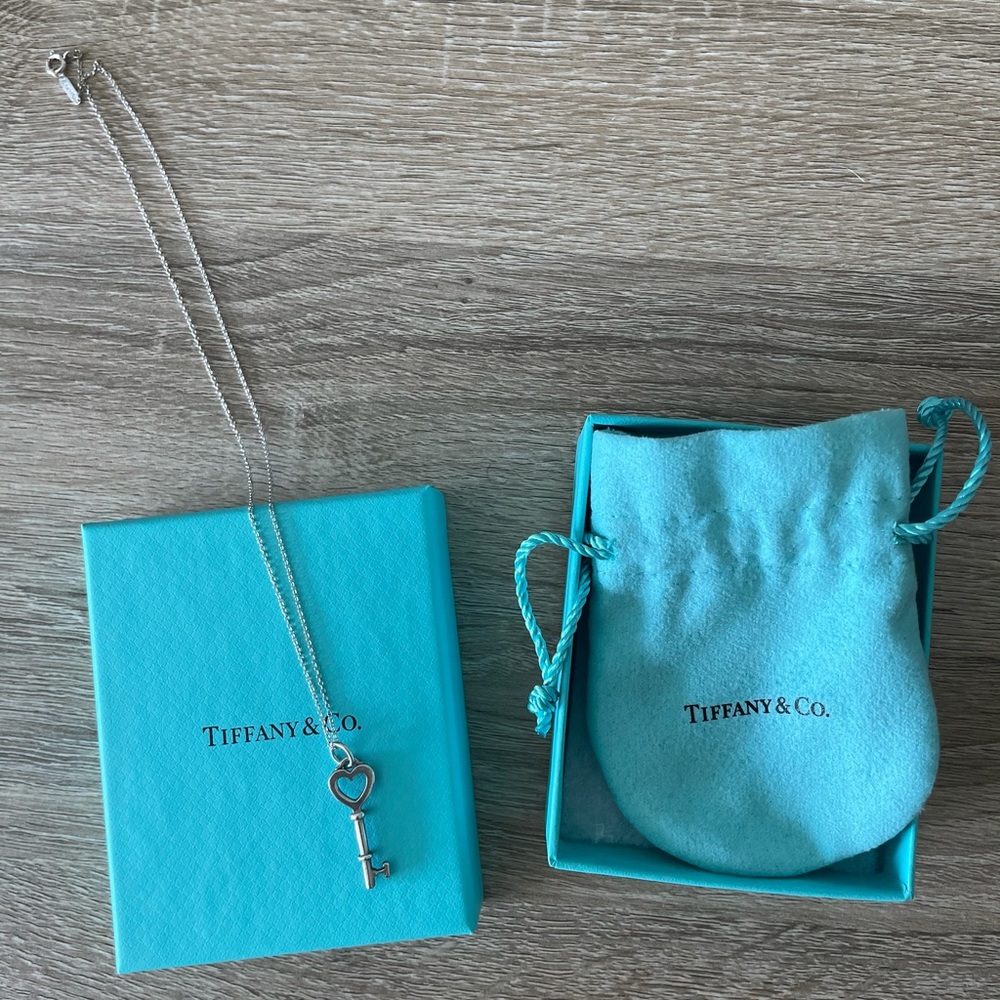 Tiffany Keys heart key necklace